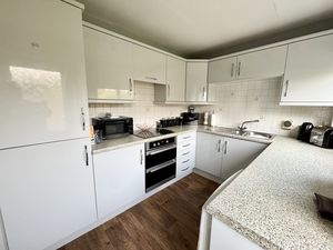 Kitchen- click for photo gallery